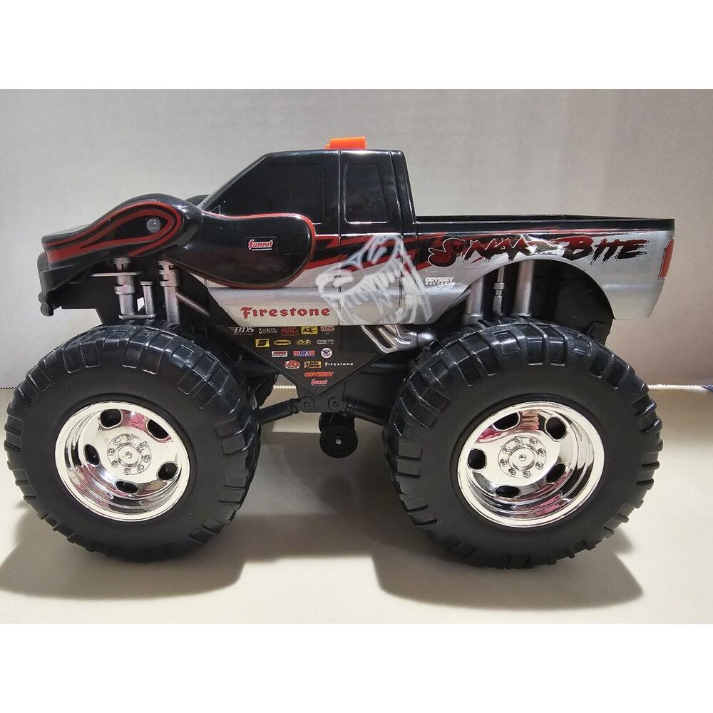 Toy State Firestone Snakebite Road Rippers Monster Truck Sounds Wheelies Tested